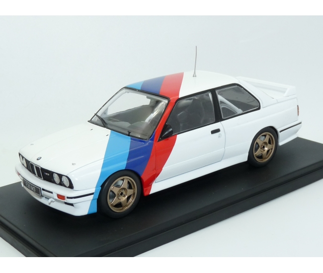 1:24 BMW M3 E30 (1989)