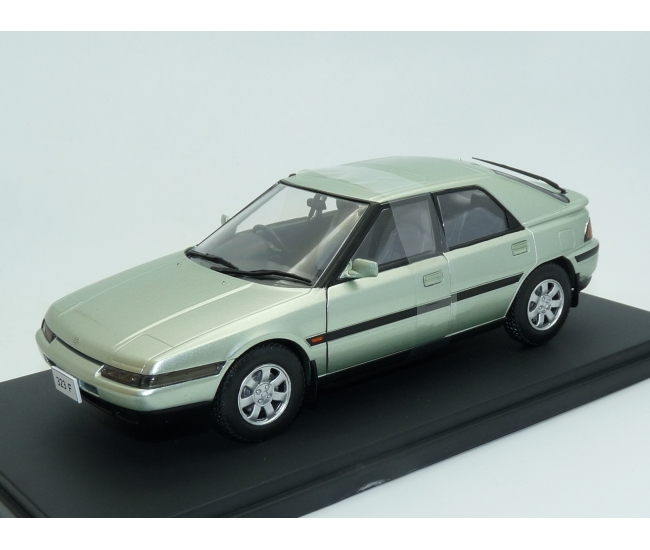 1:24 Mazda 323 F (1989)