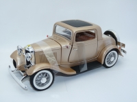 1:18 Ford 3 Window Coupe (1932)