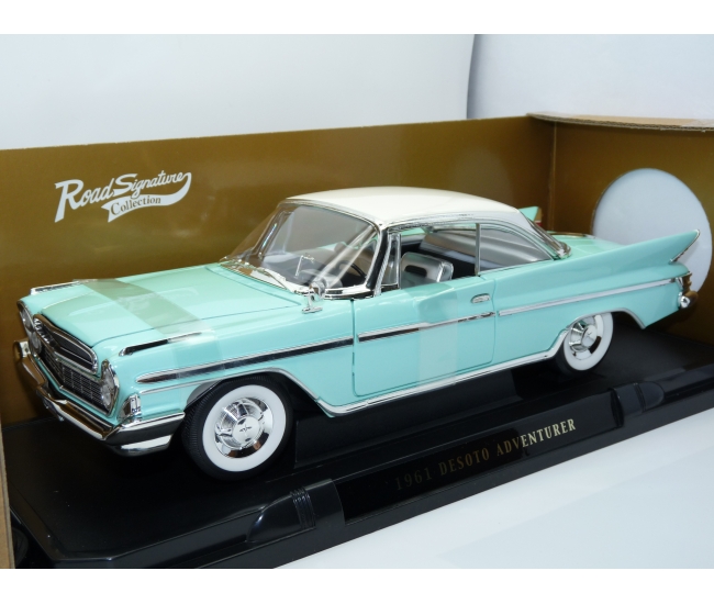 1:18 Desoto Adventurer (1961)